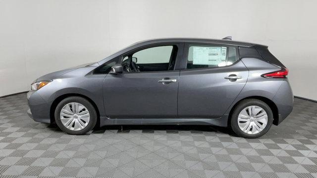 new 2024 Nissan Leaf car