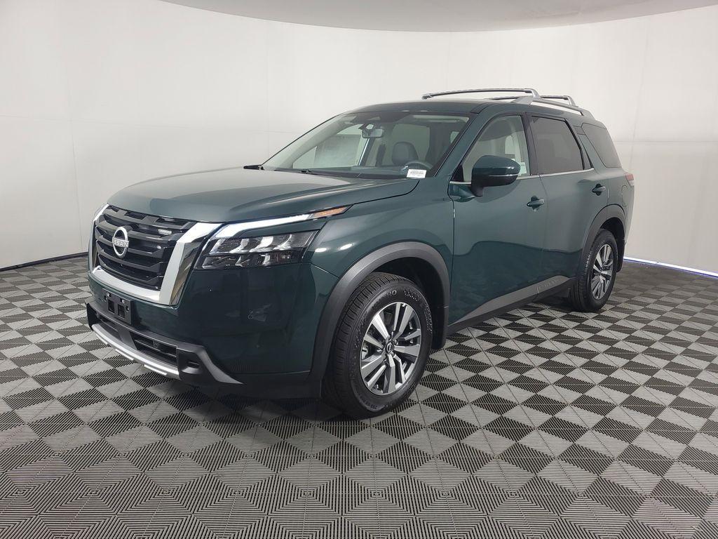 new 2025 Nissan Pathfinder car, priced at $41,484