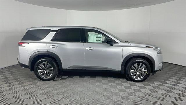 new 2025 Nissan Pathfinder car, priced at $36,495
