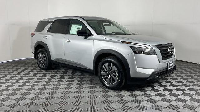 new 2025 Nissan Pathfinder car, priced at $36,495