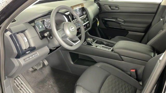 new 2025 Nissan Pathfinder car