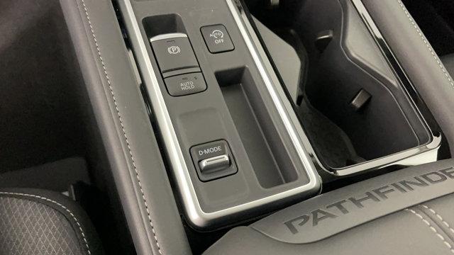 new 2025 Nissan Pathfinder car