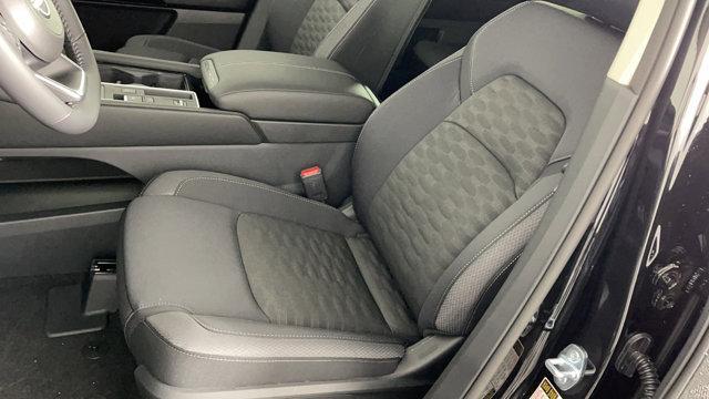 new 2025 Nissan Pathfinder car