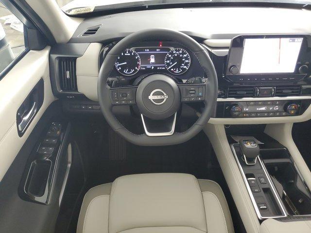 new 2025 Nissan Pathfinder car, priced at $42,632