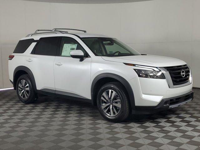 new 2025 Nissan Pathfinder car, priced at $42,632