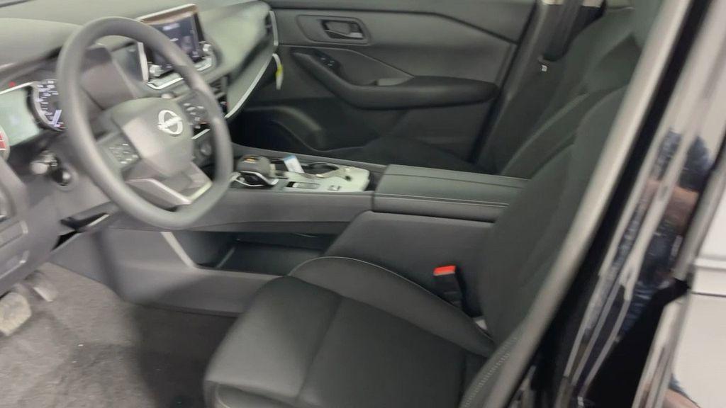 new 2025 Nissan Rogue car, priced at $28,501