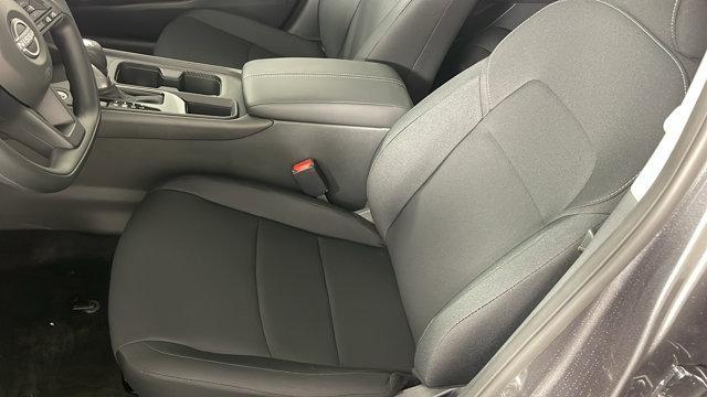new 2025 Nissan Sentra car, priced at $23,136