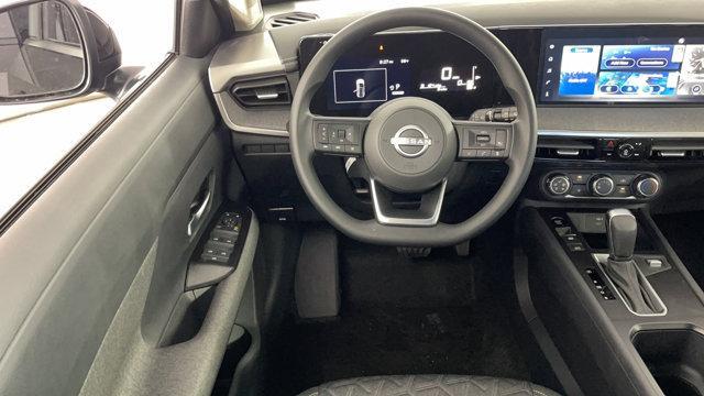 new 2025 Nissan Kicks car