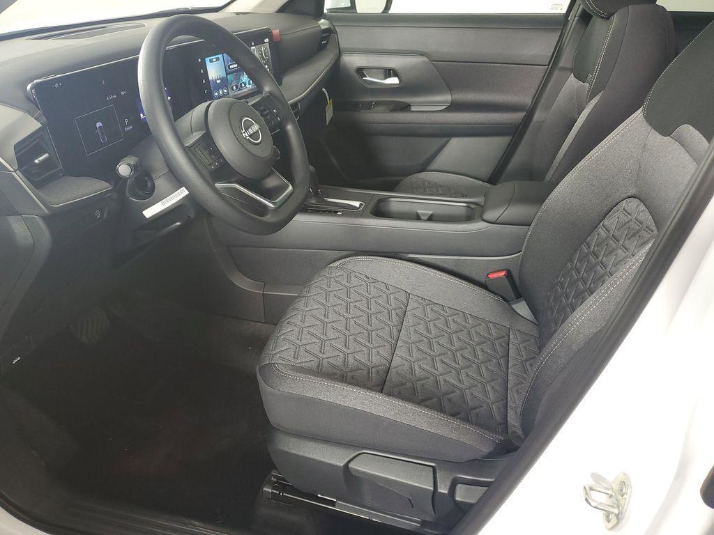 new 2025 Nissan Kicks car, priced at $25,710