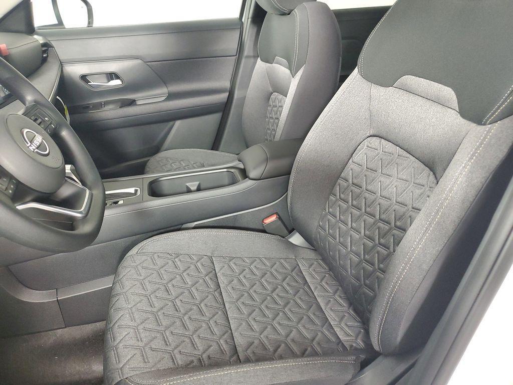 new 2025 Nissan Kicks car, priced at $25,710