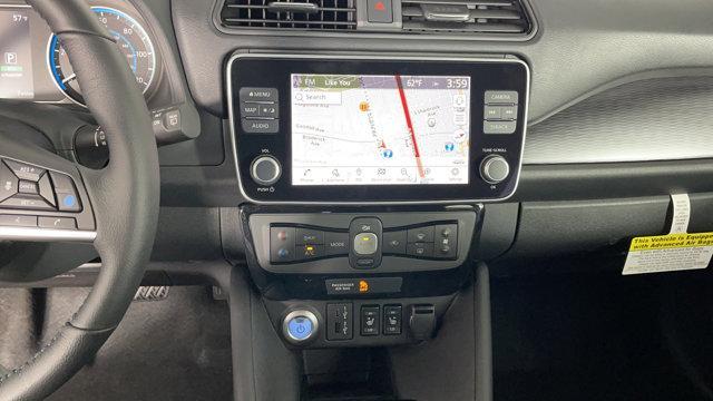 new 2025 Nissan Leaf car