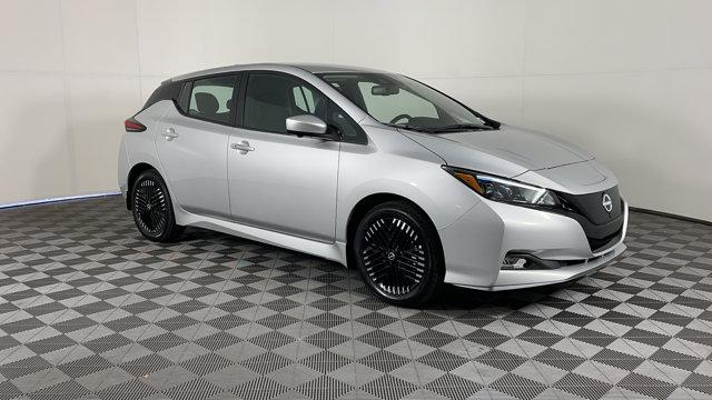 new 2025 Nissan Leaf car