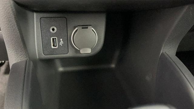 new 2025 Nissan Kicks car