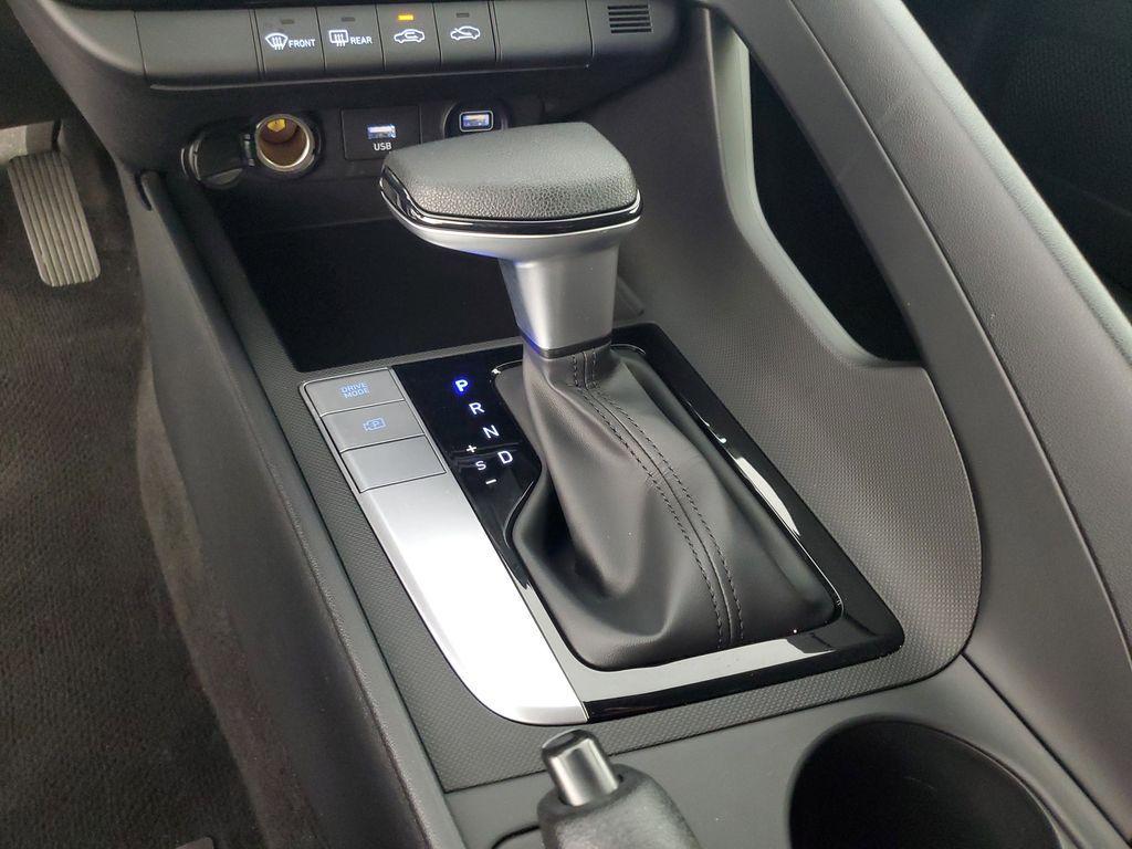 used 2022 Hyundai Elantra car, priced at $18,981