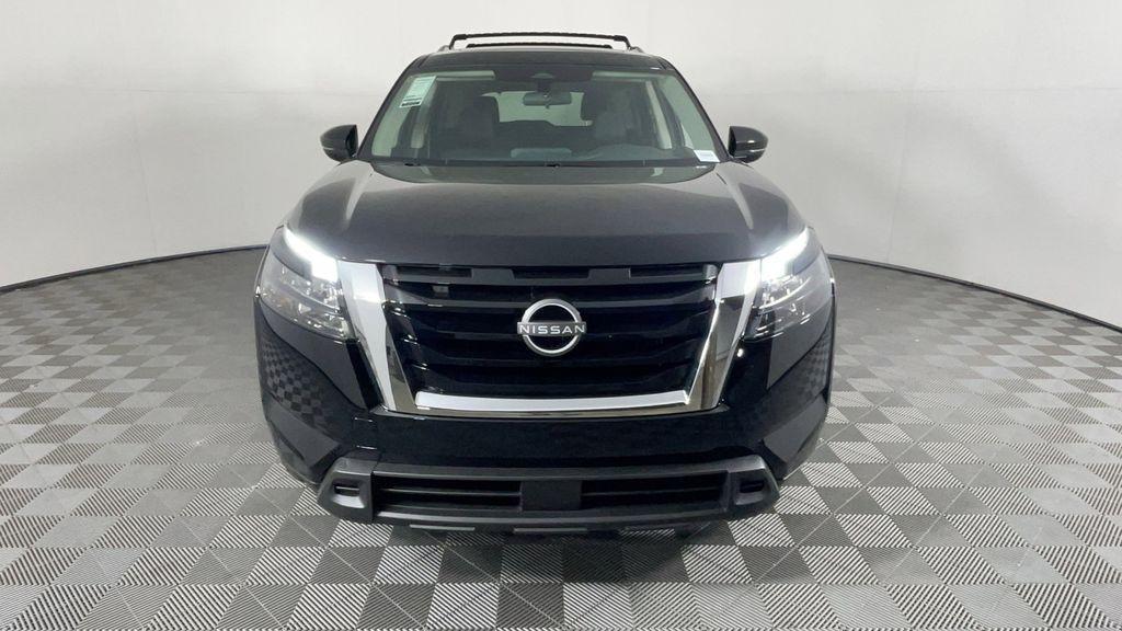 new 2025 Nissan Pathfinder car, priced at $40,204