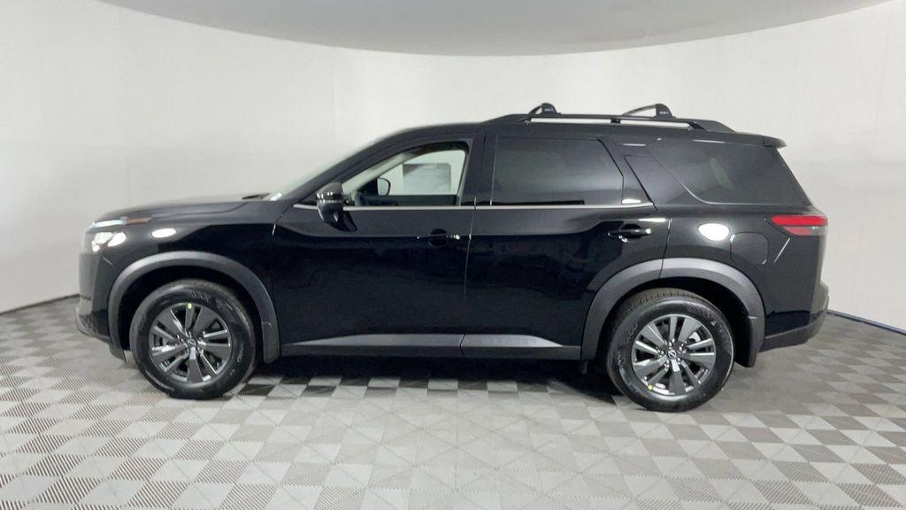 new 2025 Nissan Pathfinder car, priced at $40,204