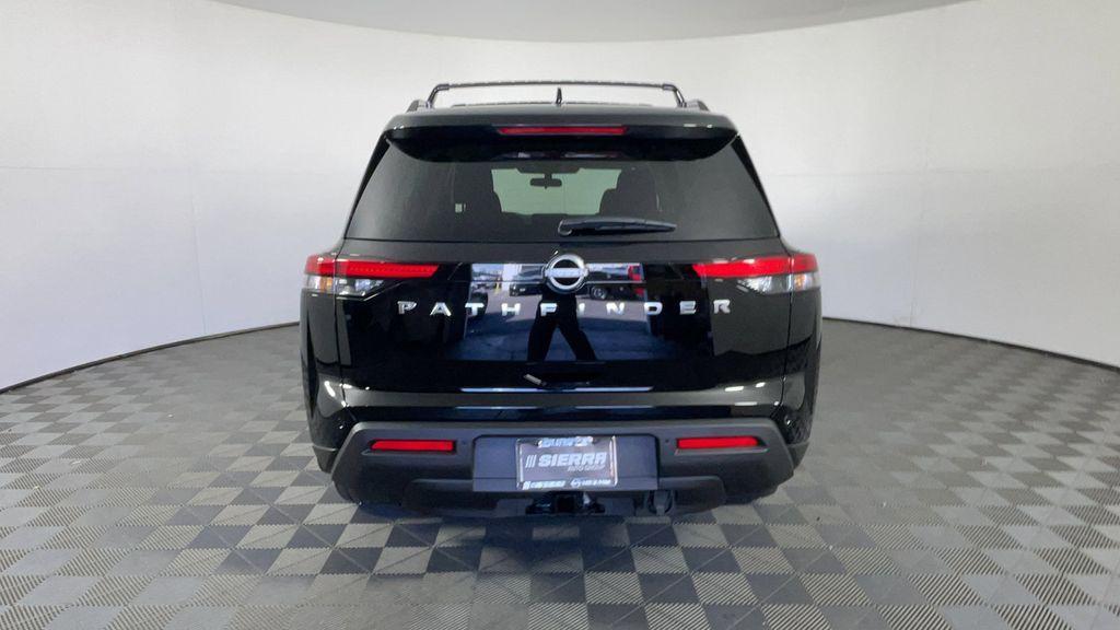 new 2025 Nissan Pathfinder car, priced at $40,204