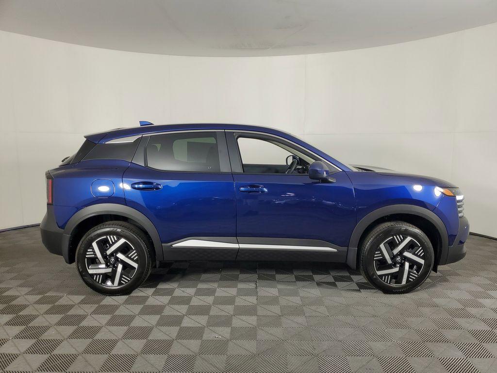 new 2025 Nissan Kicks car, priced at $23,082