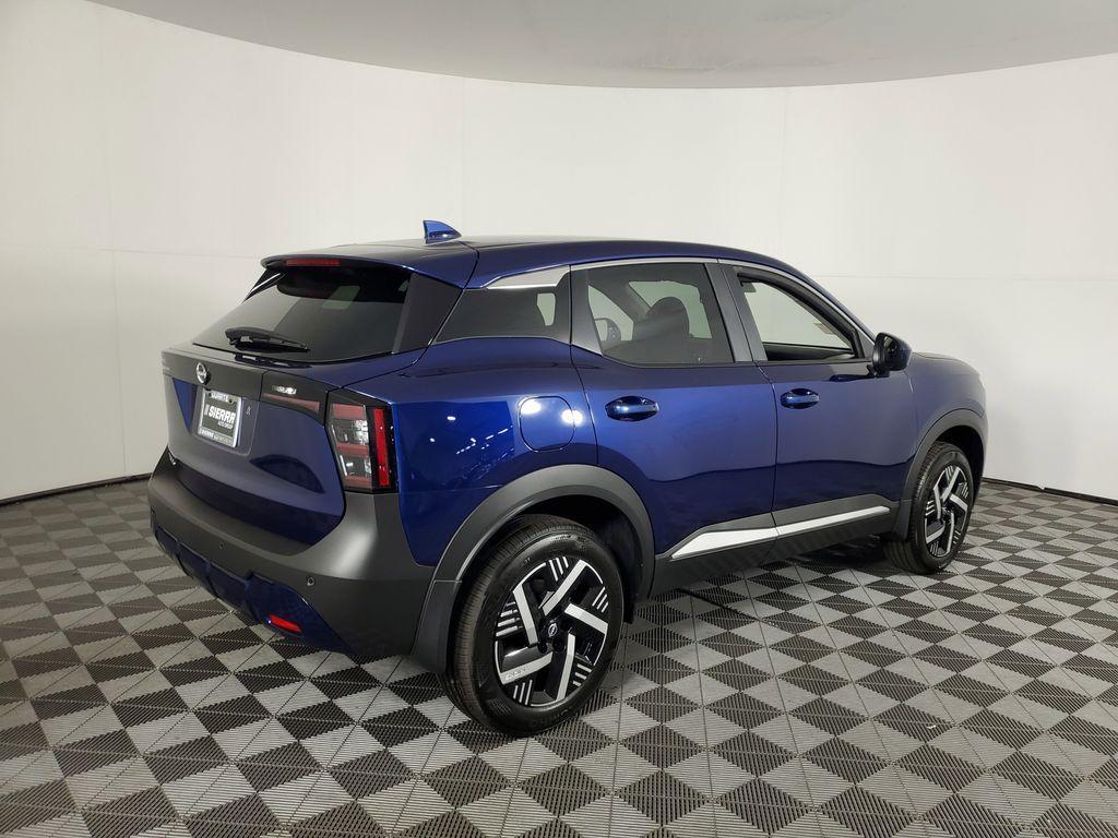 new 2025 Nissan Kicks car, priced at $23,082