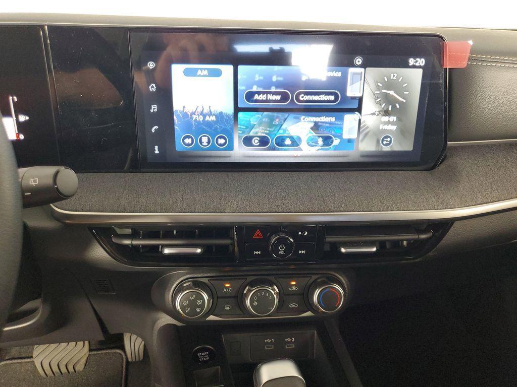 new 2025 Nissan Kicks car, priced at $23,082