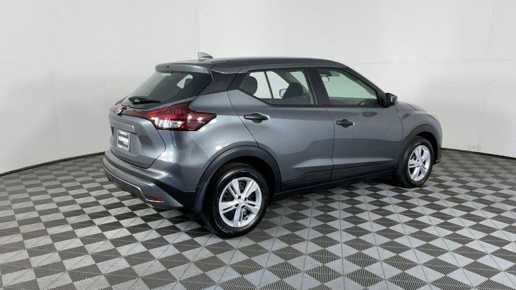 new 2025 Nissan Kicks Play car, priced at $22,079