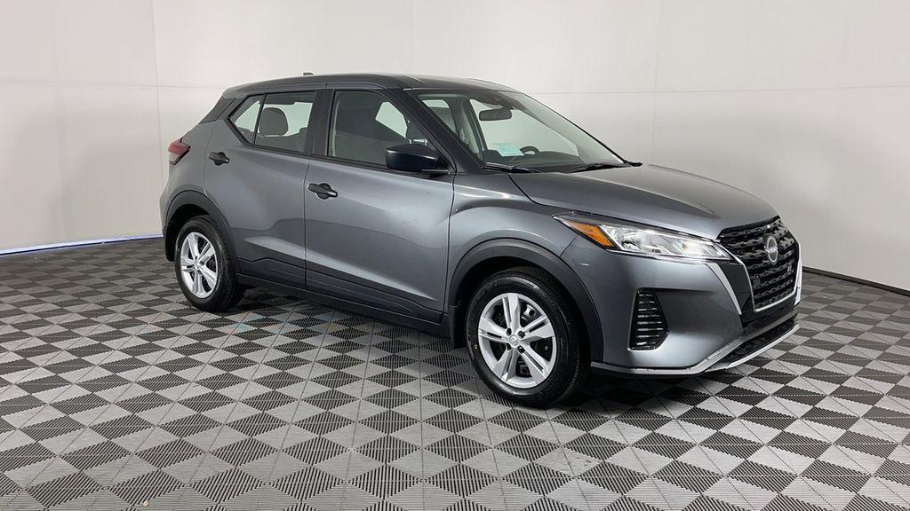 new 2025 Nissan Kicks Play car, priced at $22,079