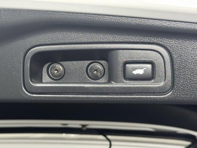 used 2021 Honda Pilot car, priced at $31,492
