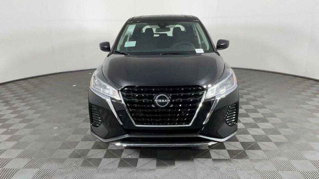 new 2025 Nissan Kicks Play car, priced at $22,079