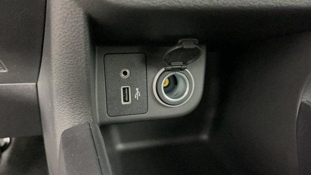 new 2025 Nissan Kicks car