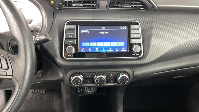 new 2025 Nissan Kicks car