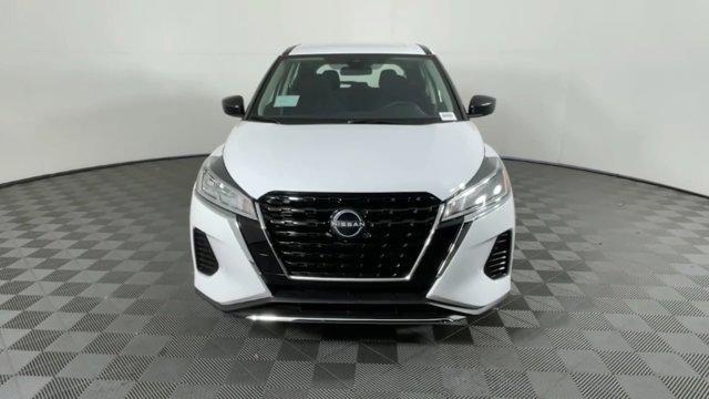 new 2025 Nissan Kicks car