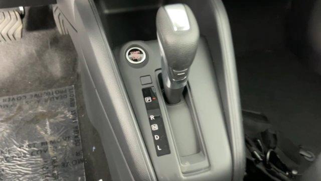new 2025 Nissan Kicks car