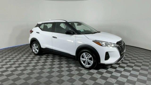 new 2025 Nissan Kicks car