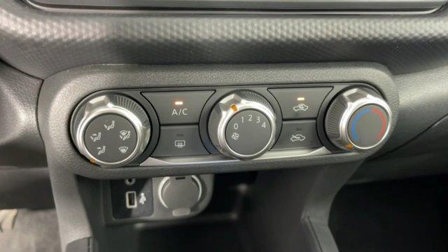 new 2025 Nissan Kicks car