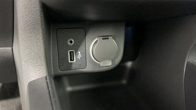 new 2025 Nissan Kicks car