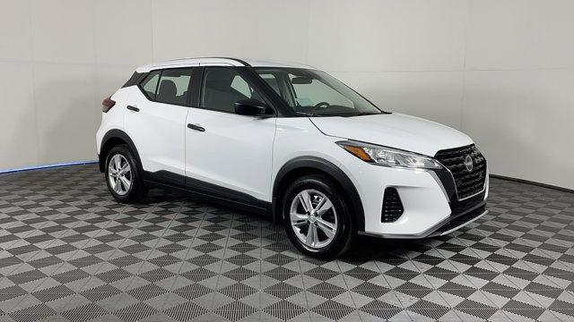 new 2025 Nissan Kicks car