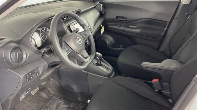 new 2025 Nissan Kicks car