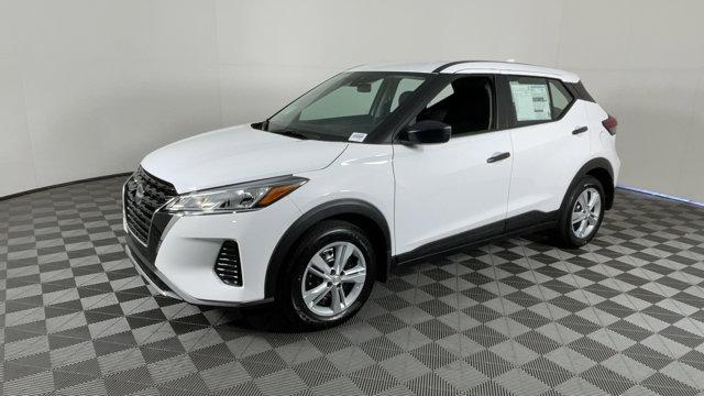 new 2025 Nissan Kicks car