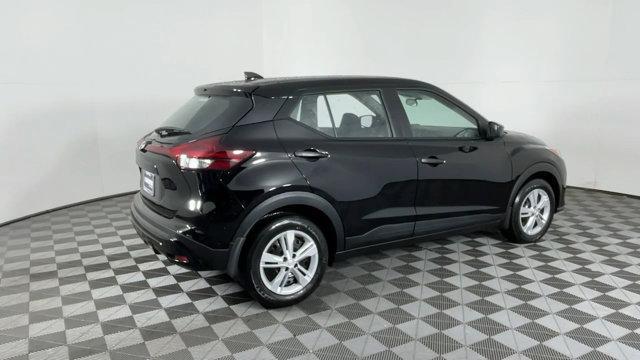 new 2025 Nissan Kicks car