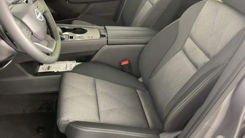 new 2025 Nissan Rogue car, priced at $29,101