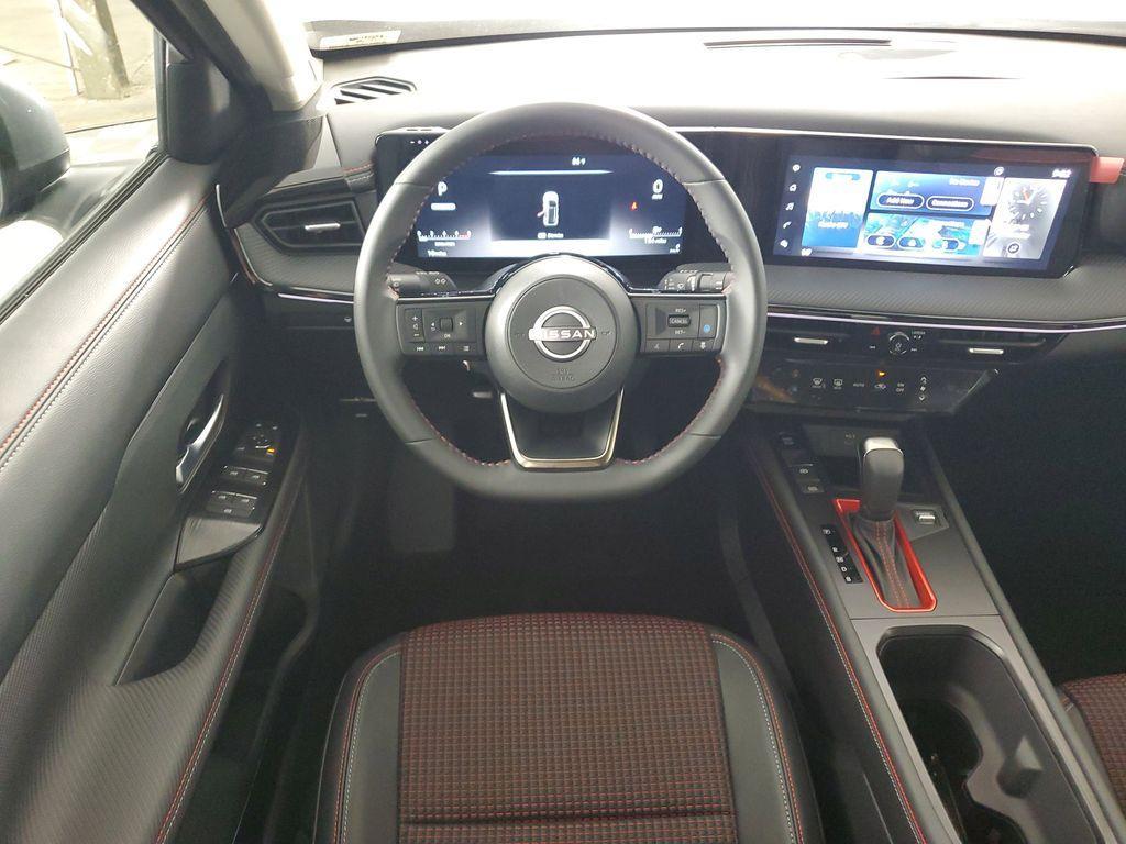 new 2025 Nissan Kicks car, priced at $28,015