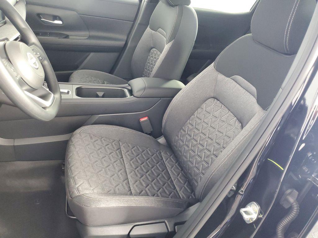 new 2025 Nissan Kicks car, priced at $25,595