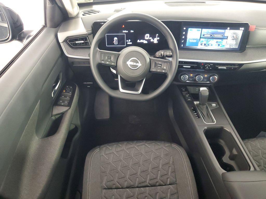 new 2025 Nissan Kicks car, priced at $25,595