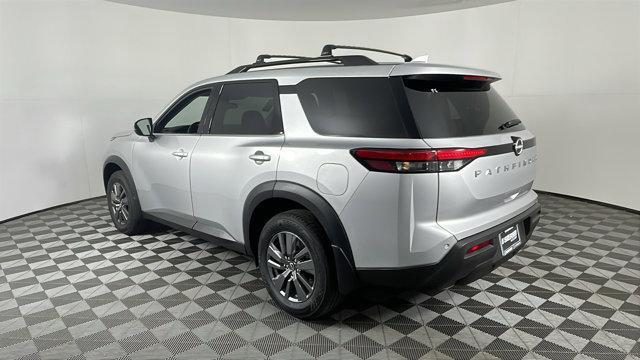new 2025 Nissan Pathfinder car, priced at $40,495