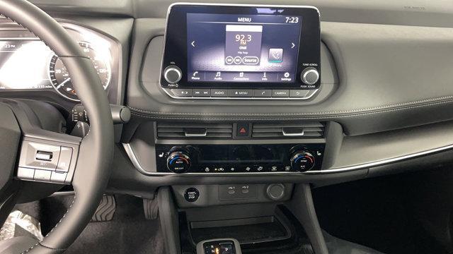 new 2025 Nissan Rogue car