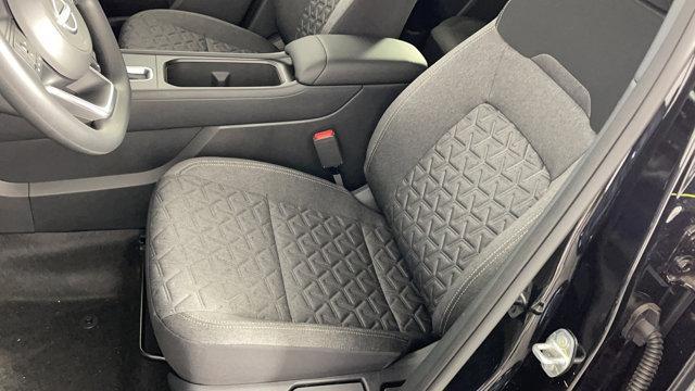 new 2025 Nissan Kicks car