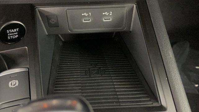 new 2025 Nissan Kicks car