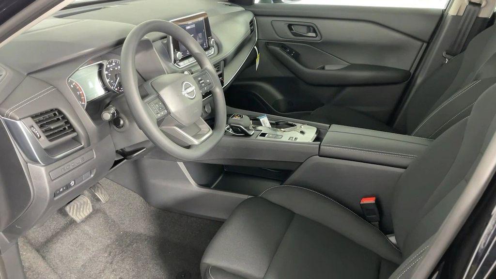 new 2025 Nissan Rogue car, priced at $28,501