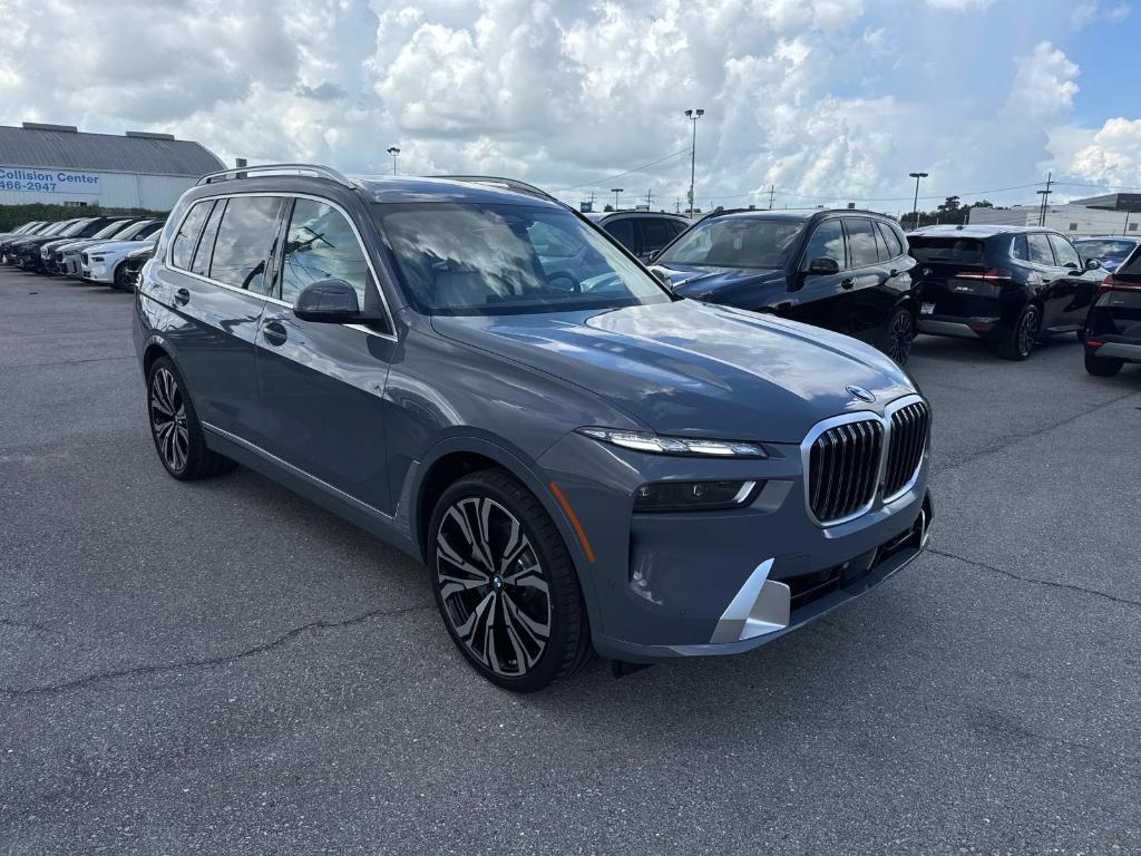 new 2026 BMW X7 car, priced at $102,505