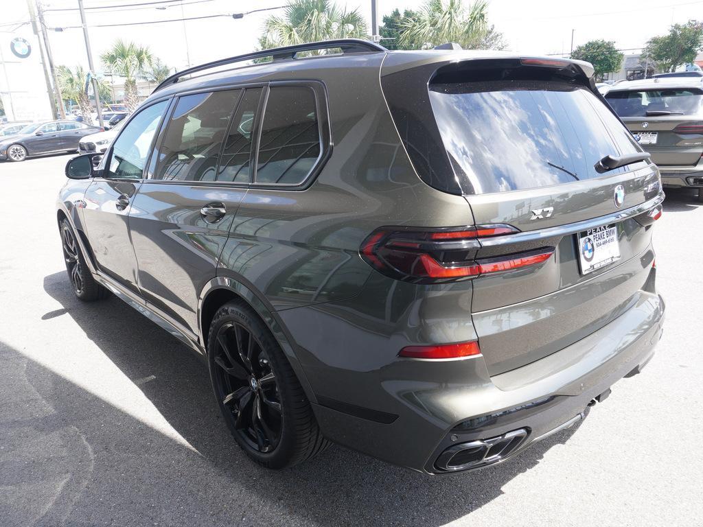 new 2025 BMW X7 car, priced at $119,075